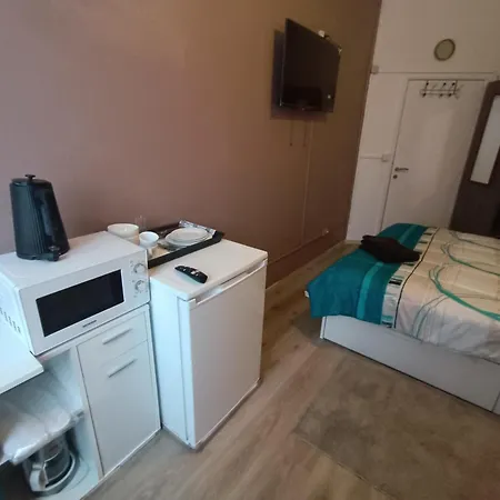 Chez Oppo Homestay Charleroi